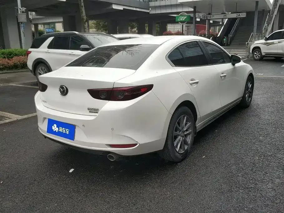 Mazda 3 Axela 2022 из CN, фото 7