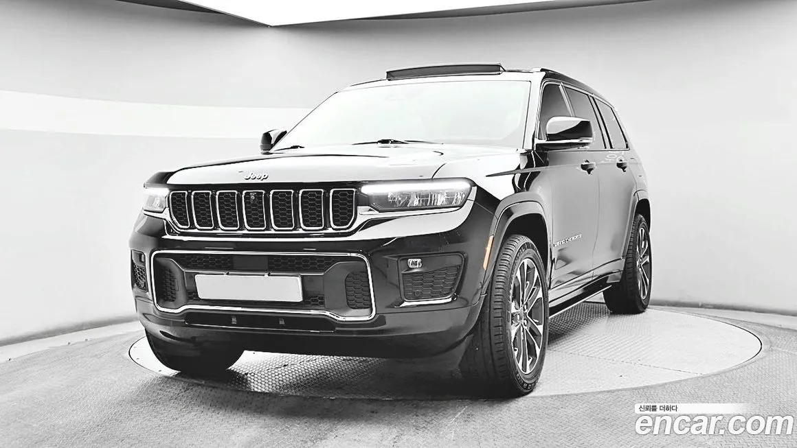 Jeep Cherokee — фото 1