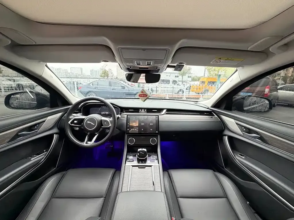 Jaguar XFL 2021 из CN, фото 2