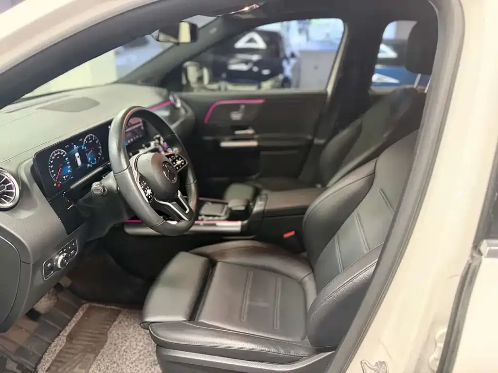 Mercedes-Benz GLA — фото 3