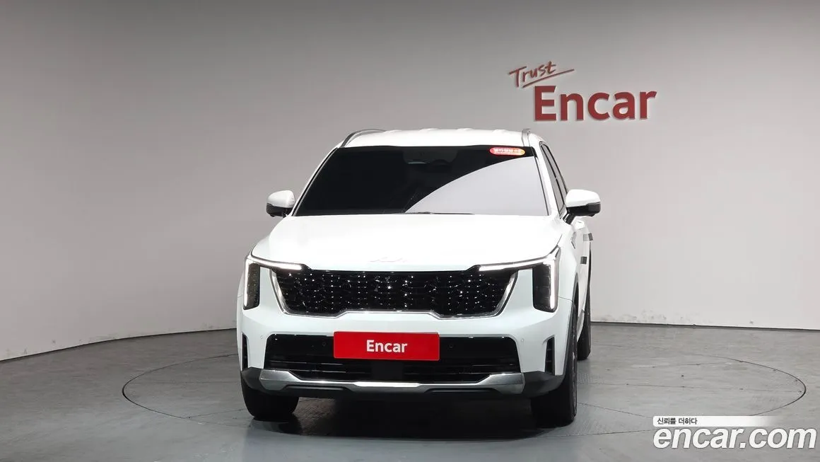 Kia Sorento — фото 5