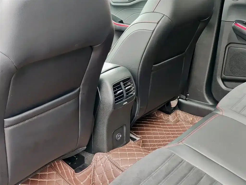 Ford Escape 2023 из CN, фото 8