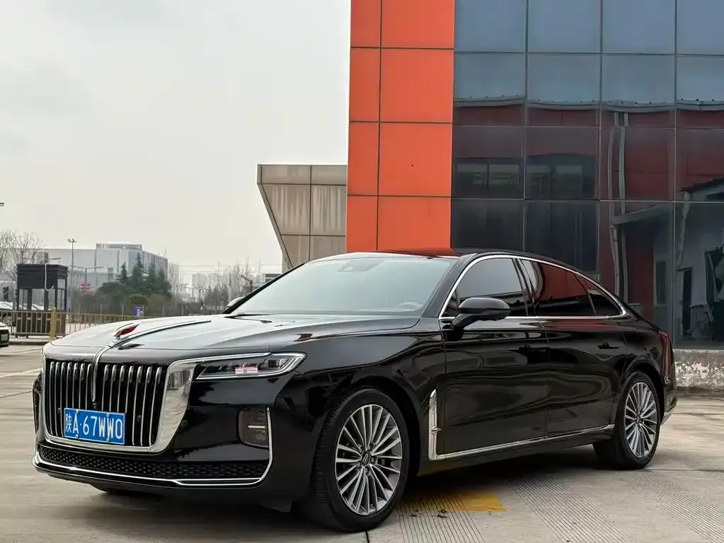 Hongqi H9 — фото 1