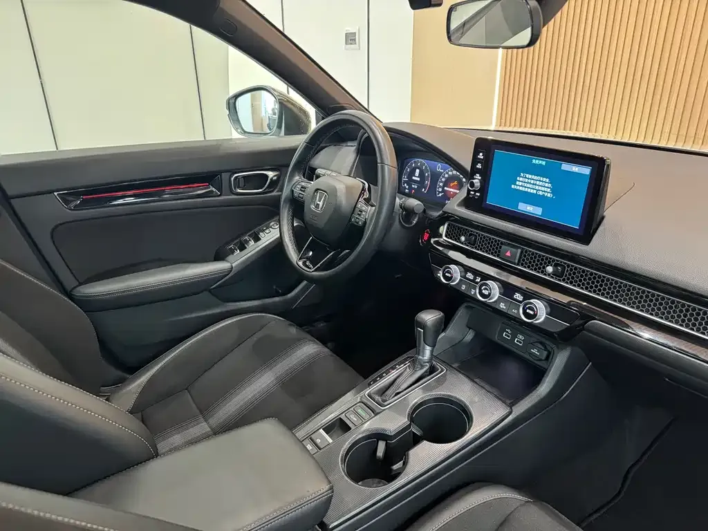 Honda Civic — фото 6