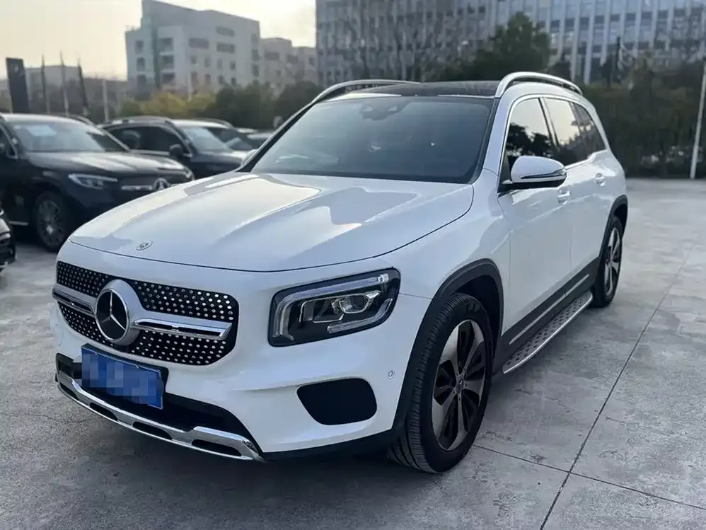 Mercedes-Benz GLB 2023 из CN, фото 1