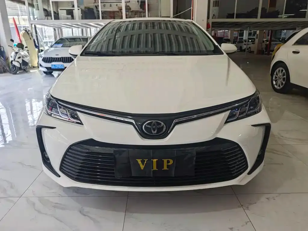 Toyota Corolla 2023 из CN, фото 10