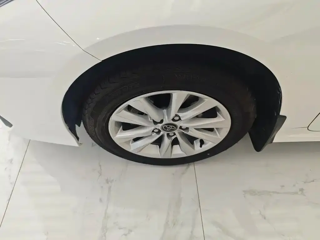 Toyota Corolla 2023 из CN, фото 2