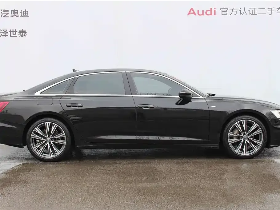 Audi A6L — фото 10