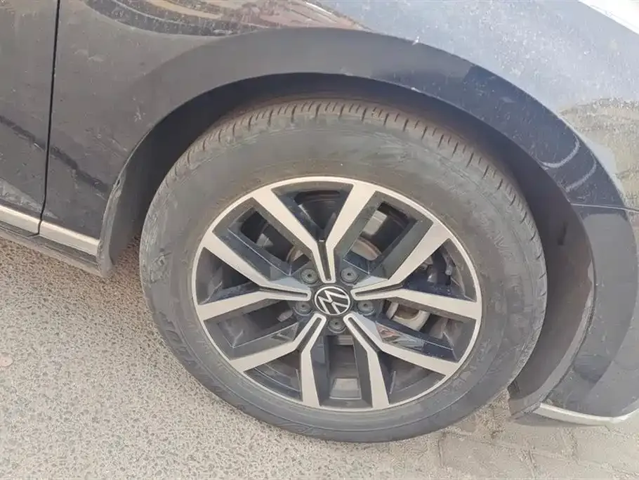 Volkswagen Magotan 2021 из CN, фото 2