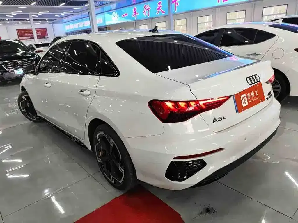 Audi A3 2023 из CN, фото 7