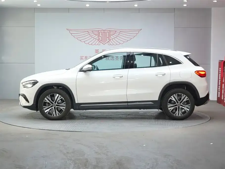 Mercedes-Benz GLA 2024 из CN, фото 4