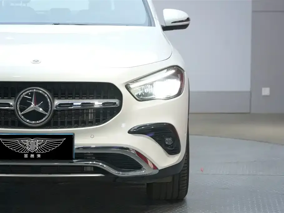 Mercedes-Benz GLA 2024 из CN, фото 2