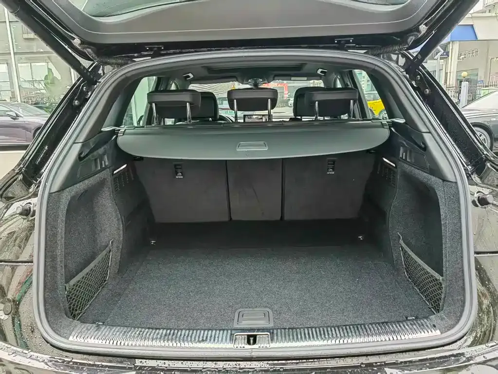 Audi Q5L 2024 из CN, фото 5