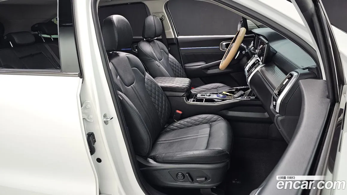 Kia Sorento — фото 9