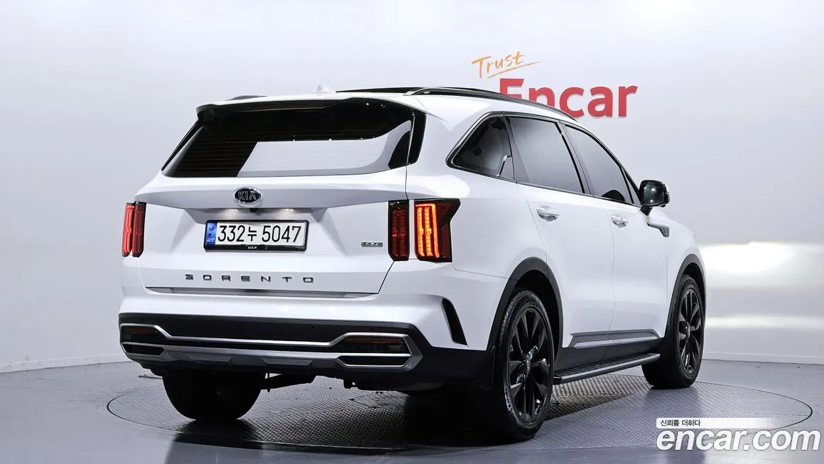 Kia Sorento — фото 4