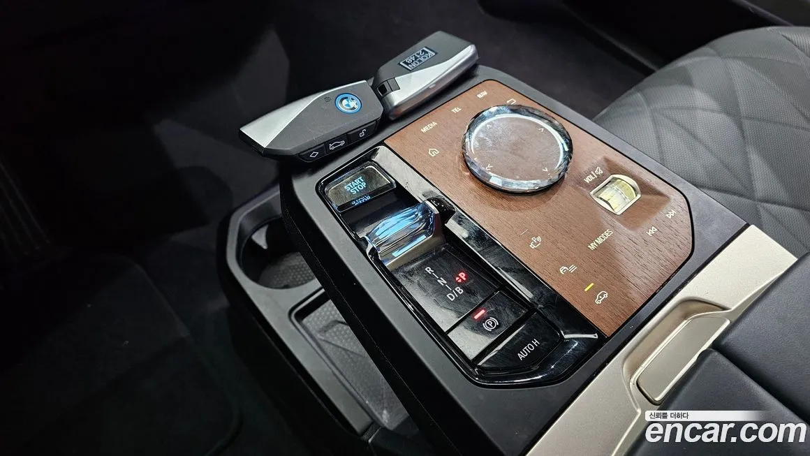 BMW iX 2023 из KR, фото 5