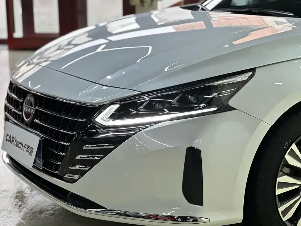 Nissan Teana — фото 4