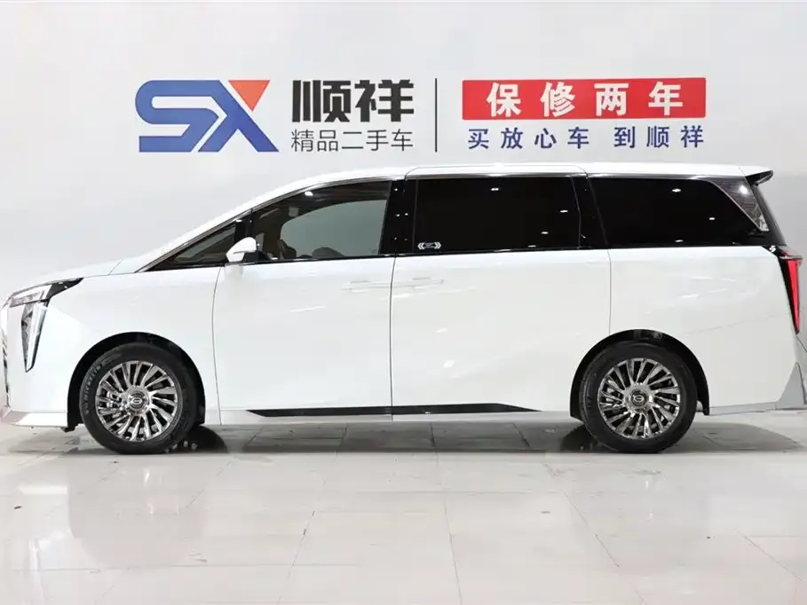 GAC Motor Trumpchi M8 — фото 4
