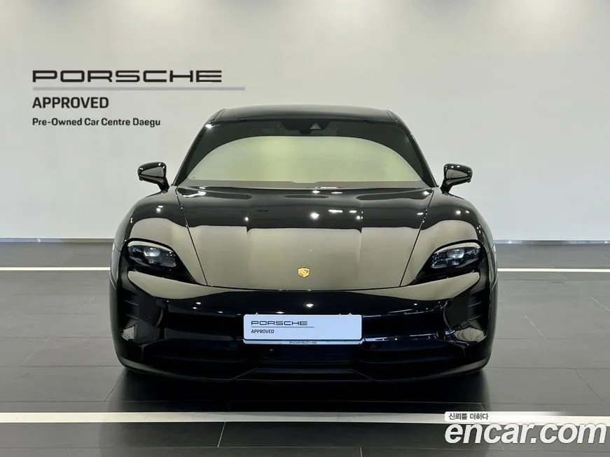Porsche Taycan 2024 из KR, фото 8
