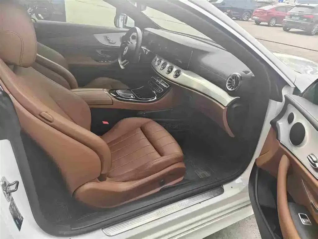Mercedes-Benz E-Class (Import) — фото 7