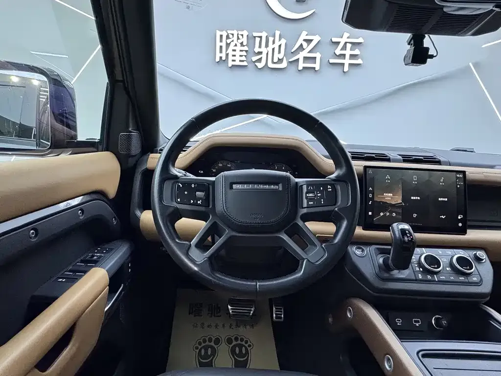 Land Rover Defender — фото 10