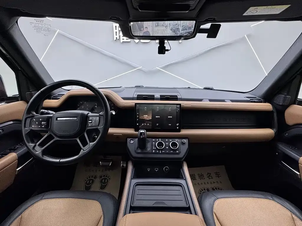 Land Rover Defender — фото 9