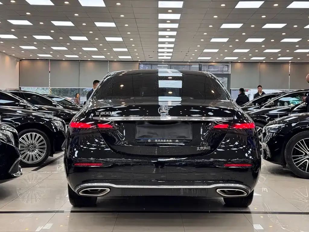 Mercedes-Benz E-Class 2025 из CN, фото 3