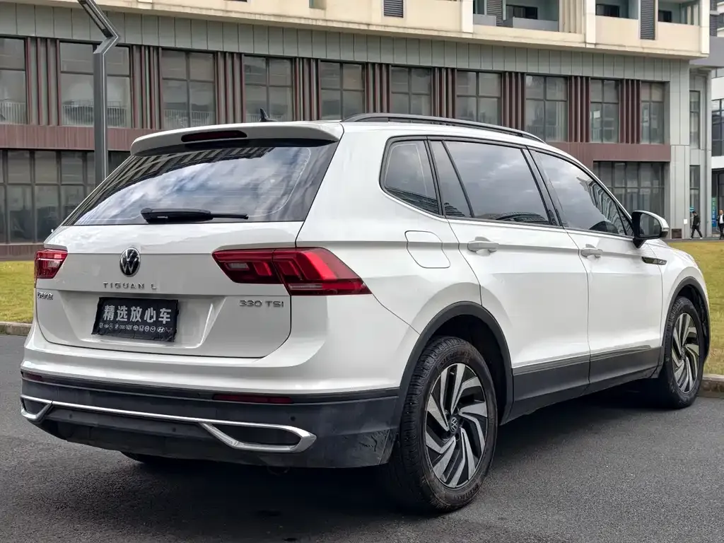 Volkswagen Tiguan L 2022 из CN, фото 3