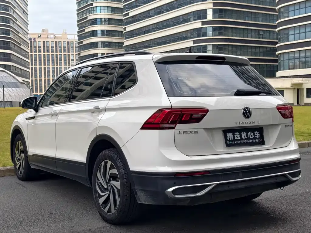 Volkswagen Tiguan L 2022 из CN, фото 6