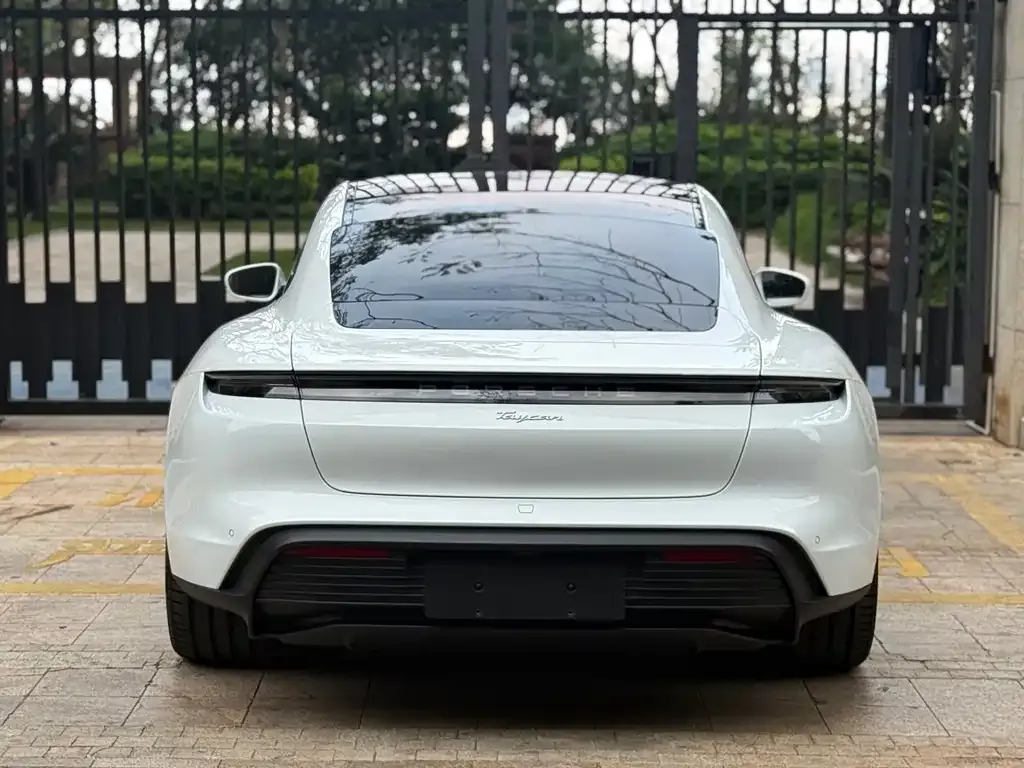 Porsche Taycan 2022 из CN, фото 5
