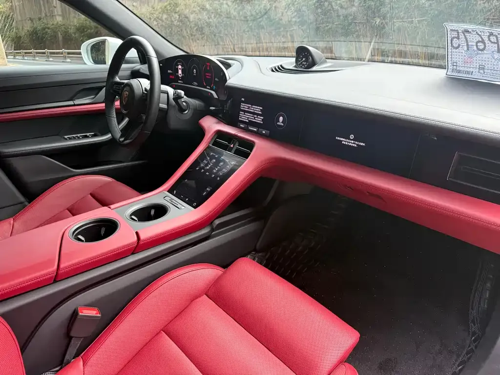 Porsche Taycan 2022 из CN, фото 10