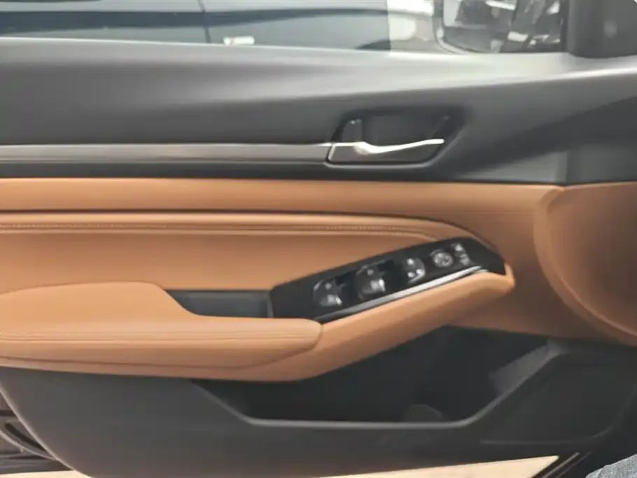 Nissan Teana 2023 из CN, фото 3