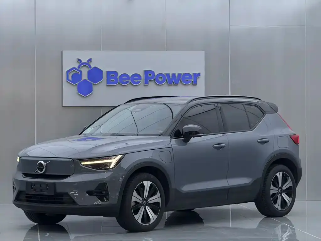 Volvo XC40 NEV 2022 из CN, фото 1