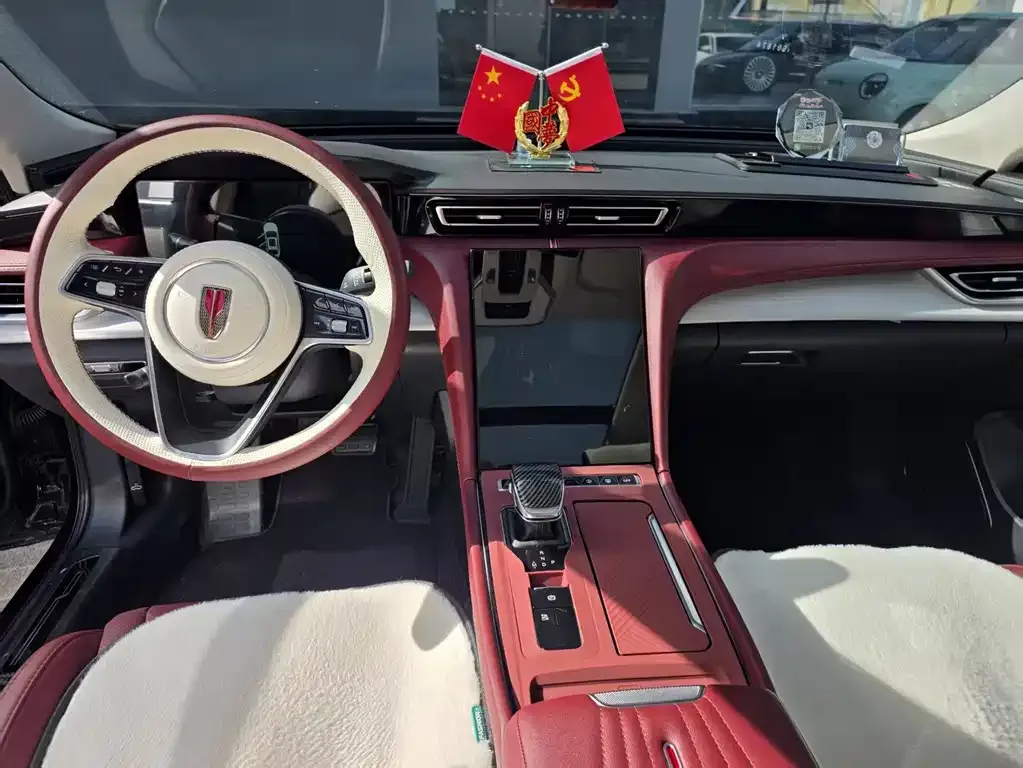 Hongqi H5 2025 из CN, фото 4