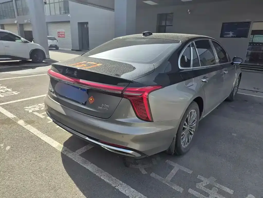 Hongqi H5 2025 из CN, фото 5
