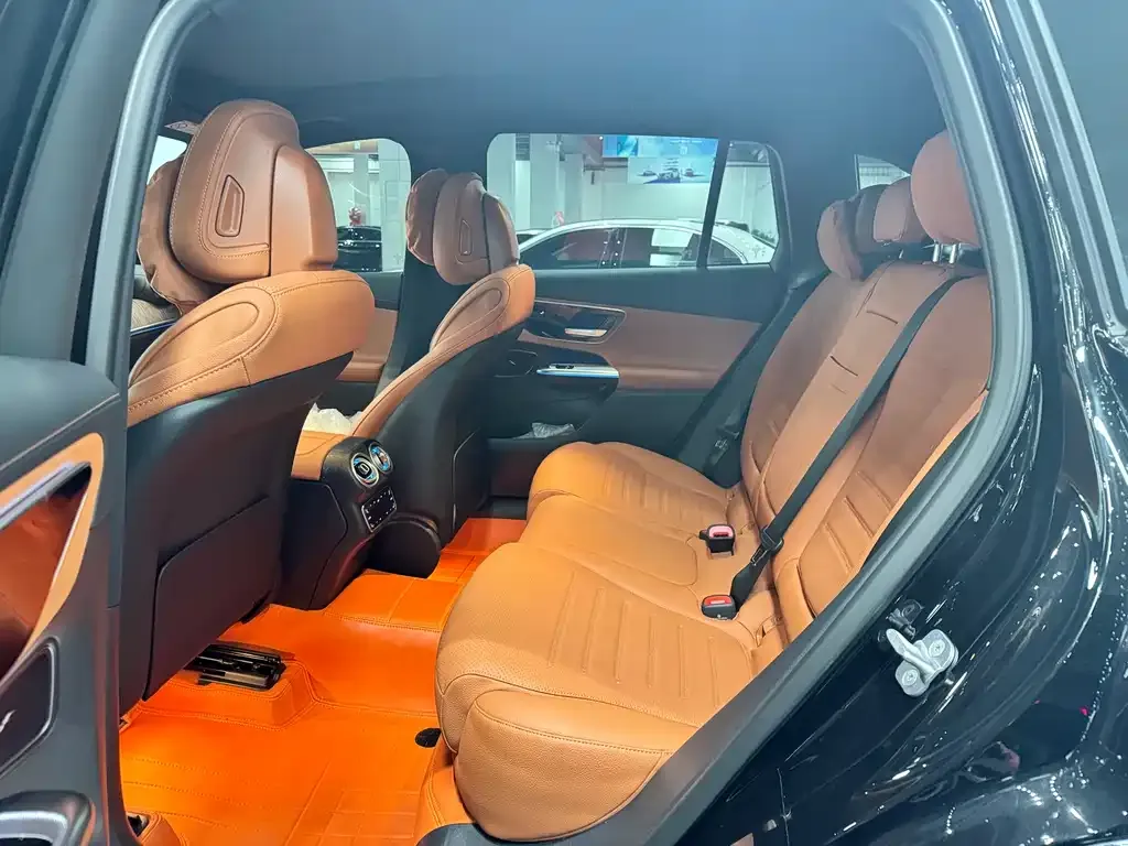 Mercedes-Benz GLC 2025 из CN, фото 3