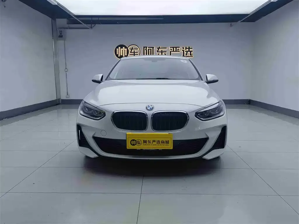 BMW 1 Series — фото 1