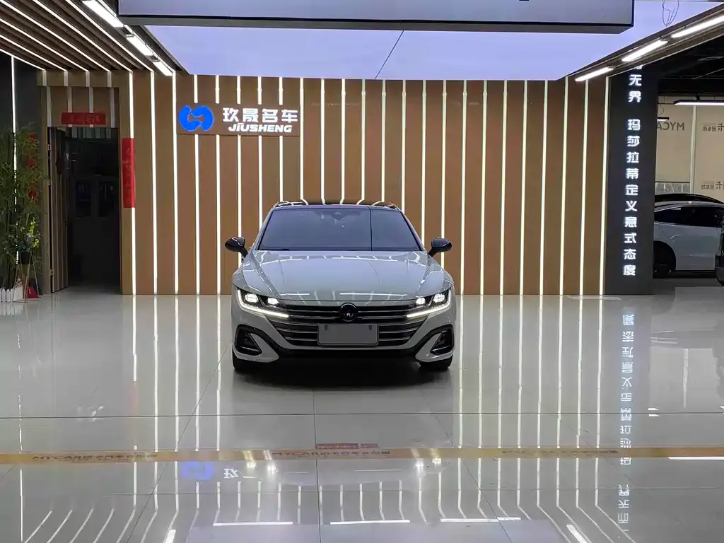 Volkswagen CC 2023 из CN, фото 7