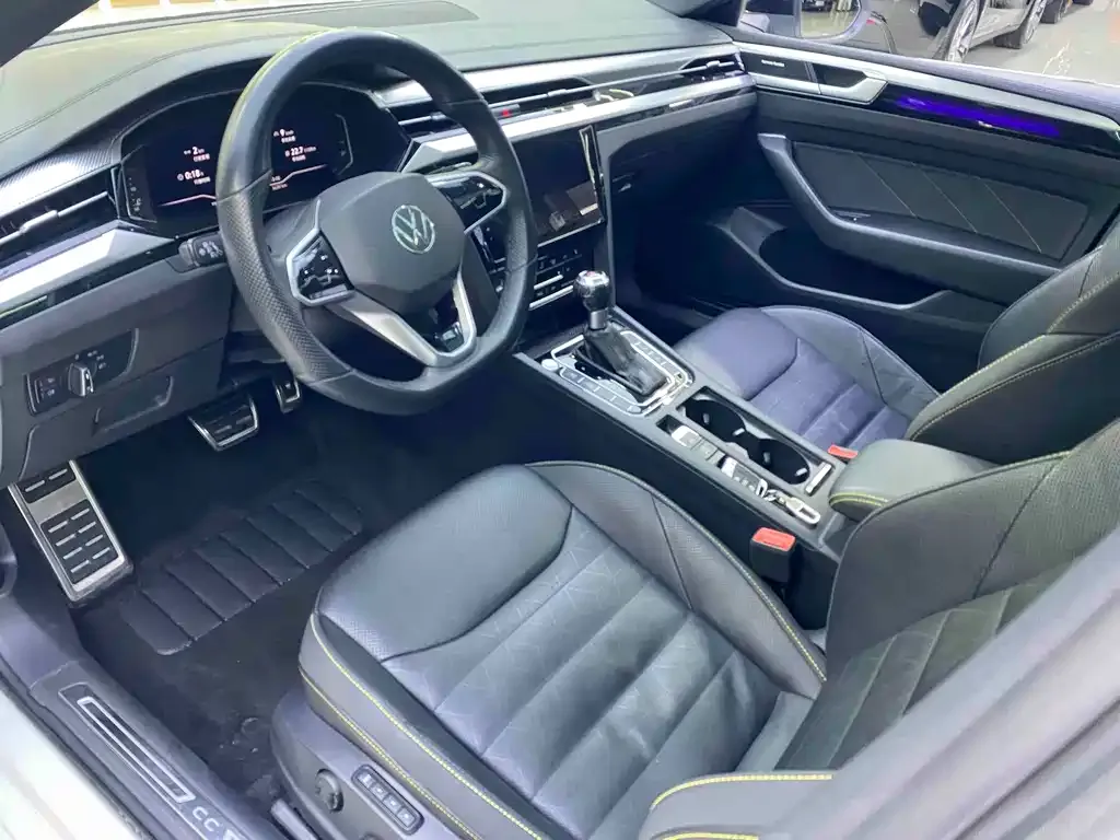 Volkswagen CC 2023 из CN, фото 5