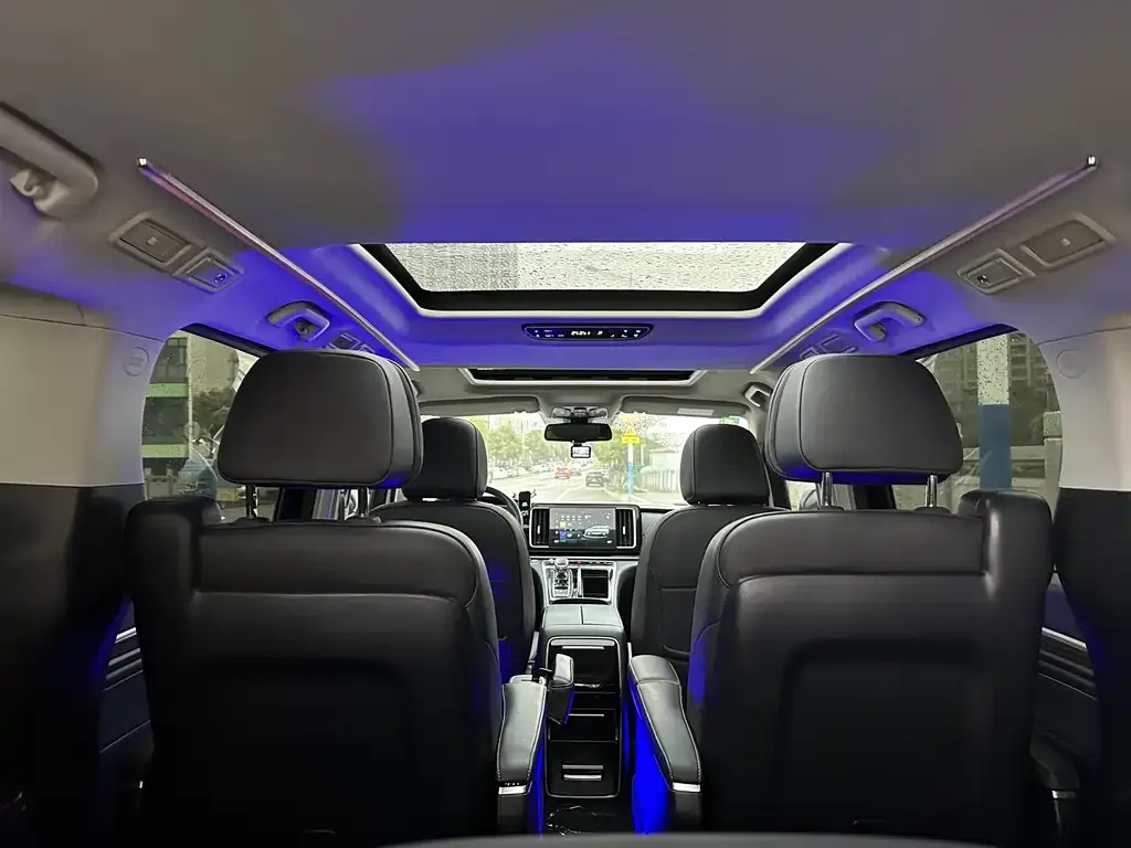 GAC Motor Trumpchi M8 — фото 4
