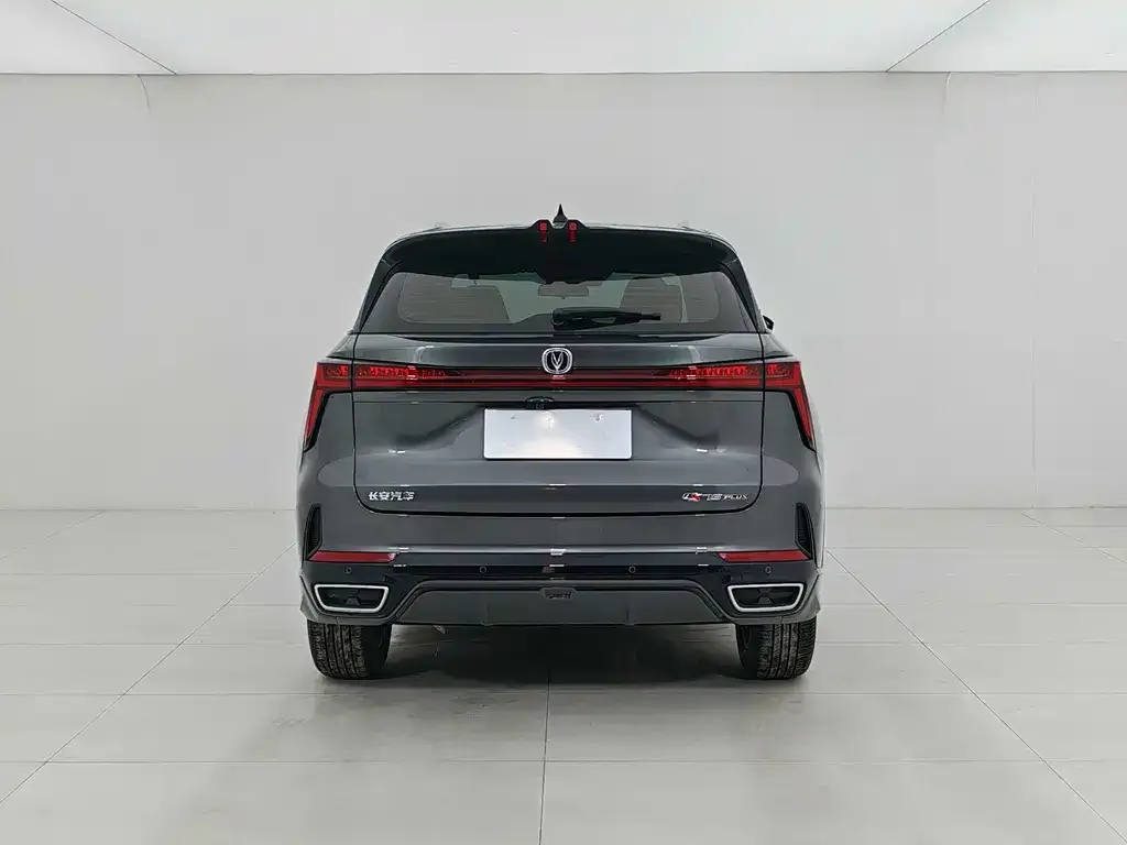 Changan CS75PLUS — фото 4