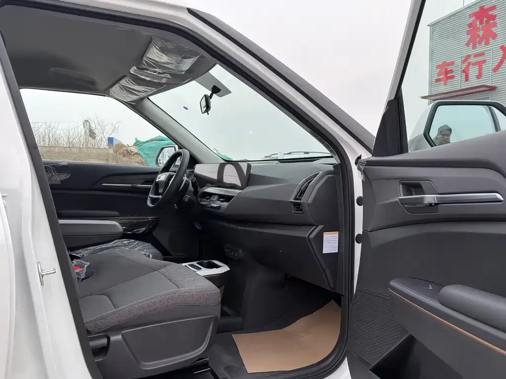 Kia EV5 2025 из CN, фото 4