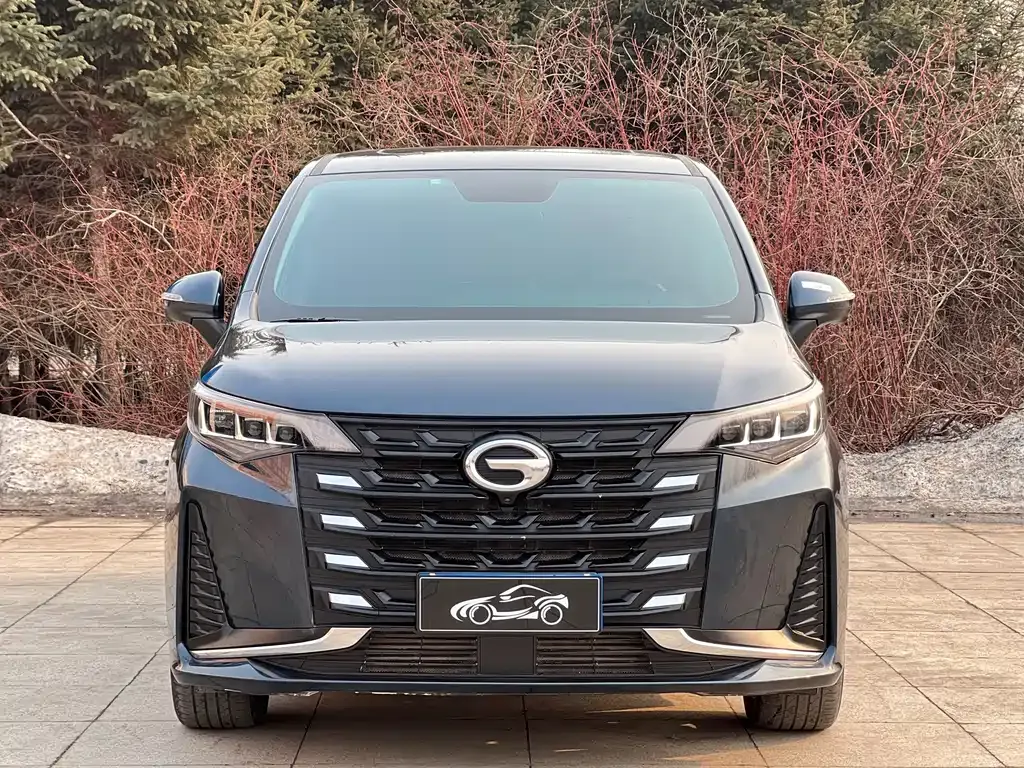 GAC Motor Trumpchi M6 — фото 10