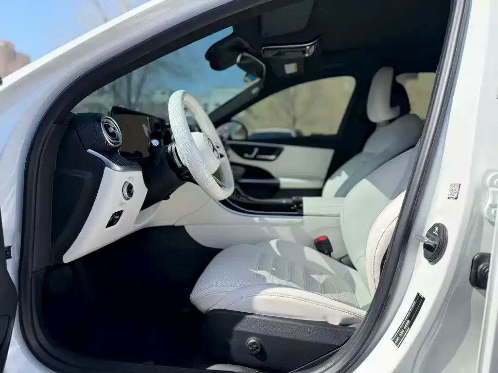 Mercedes-Benz C-Class New Energy — фото 9