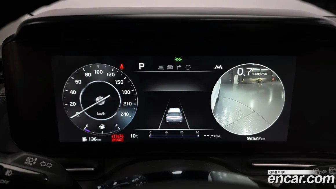 Kia Carnival — фото 10