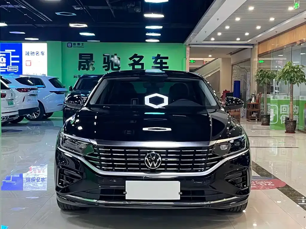Volkswagen Passat — фото 7