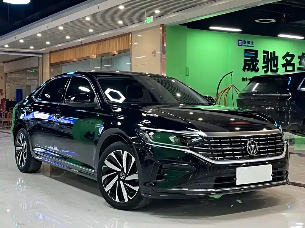 Volkswagen Passat — фото 9