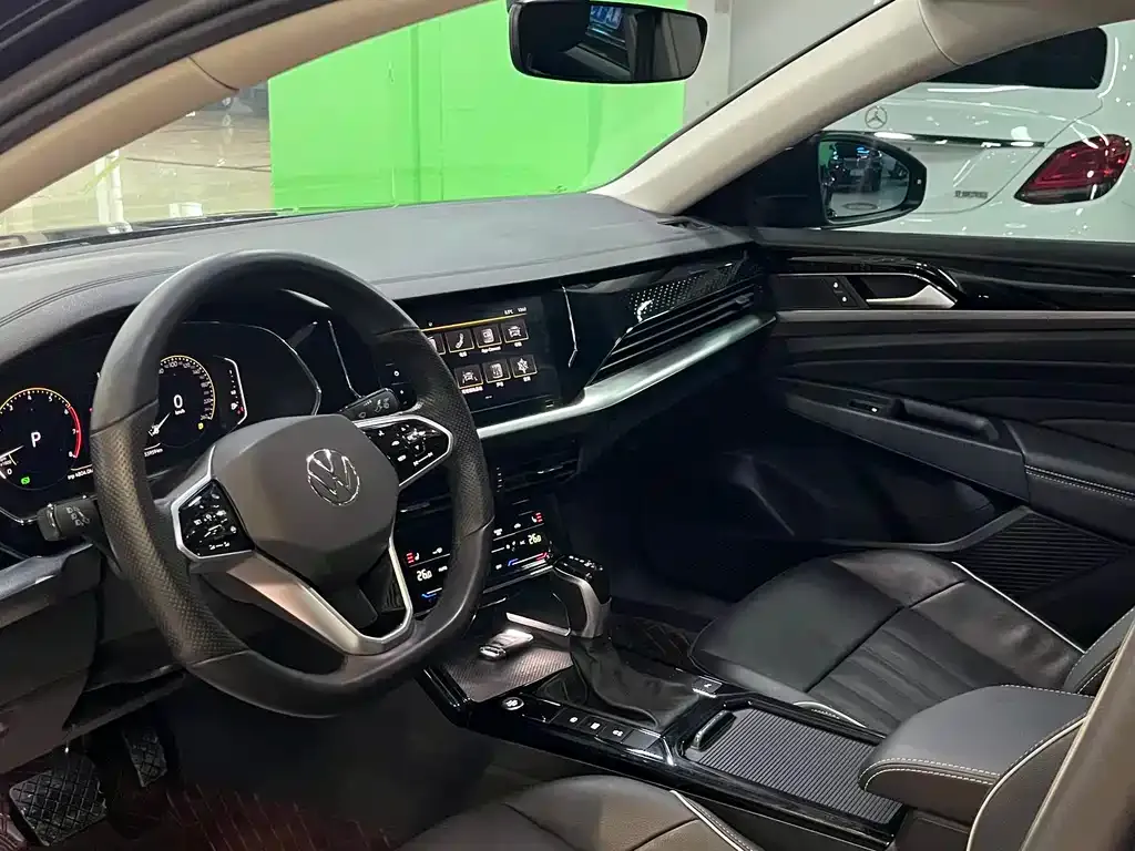 Volkswagen Passat — фото 5