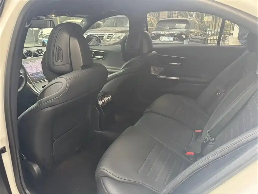 Mercedes-Benz C-Class 2024 из CN, фото 3