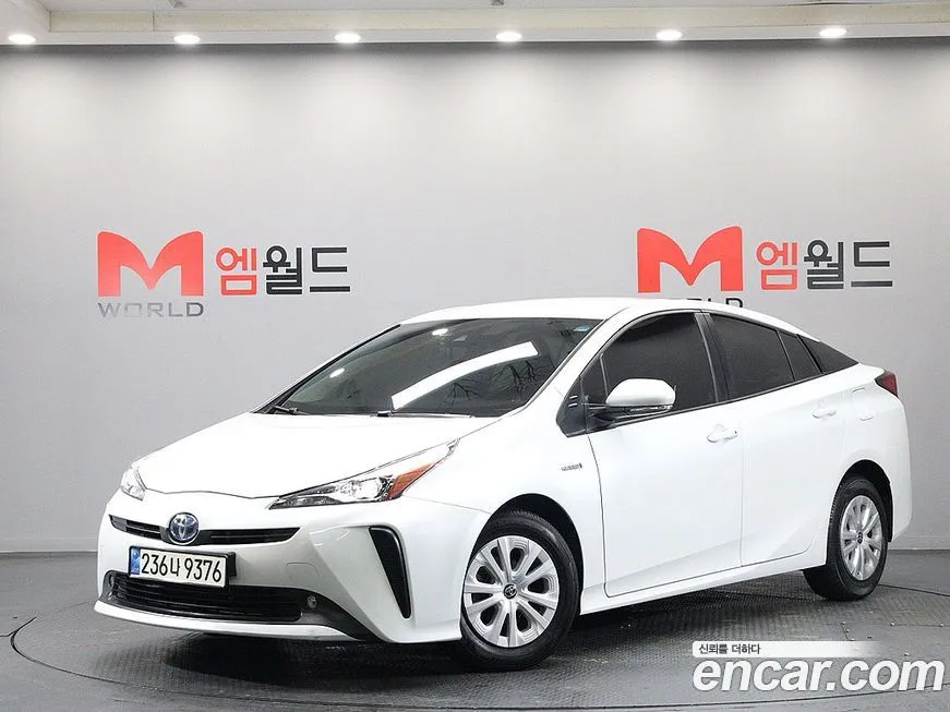 Toyota Prius 2022 из KR, фото 1